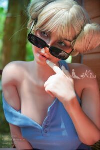 Elise 1