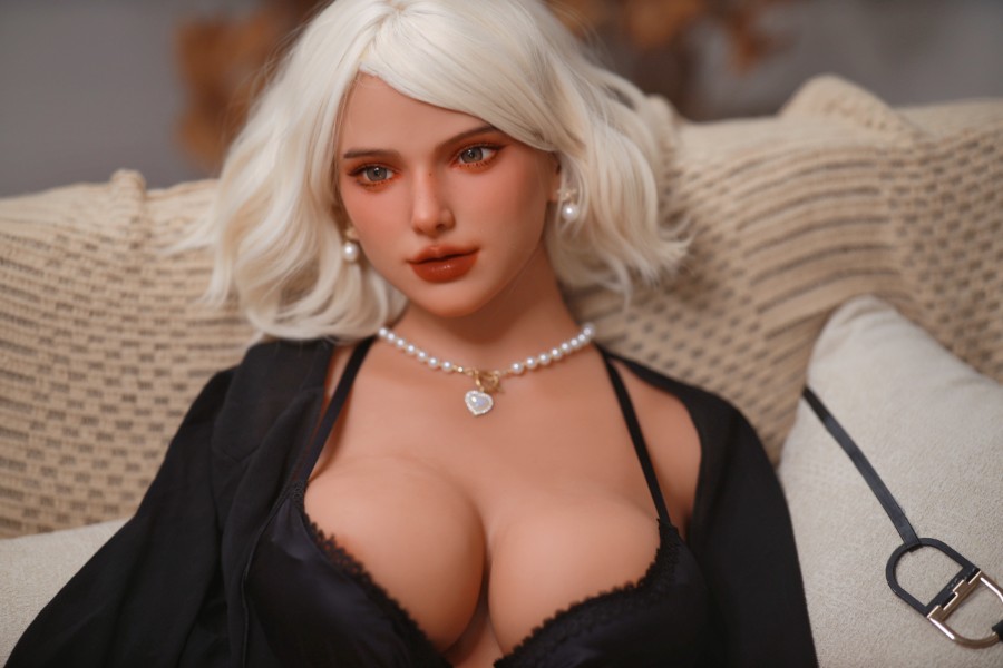 T86 Laila 2