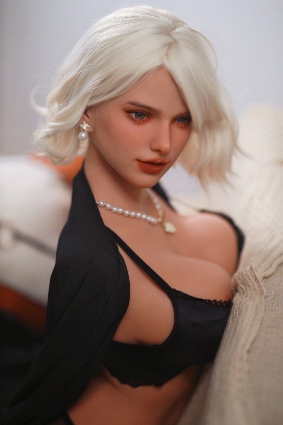 T86 Laila 5